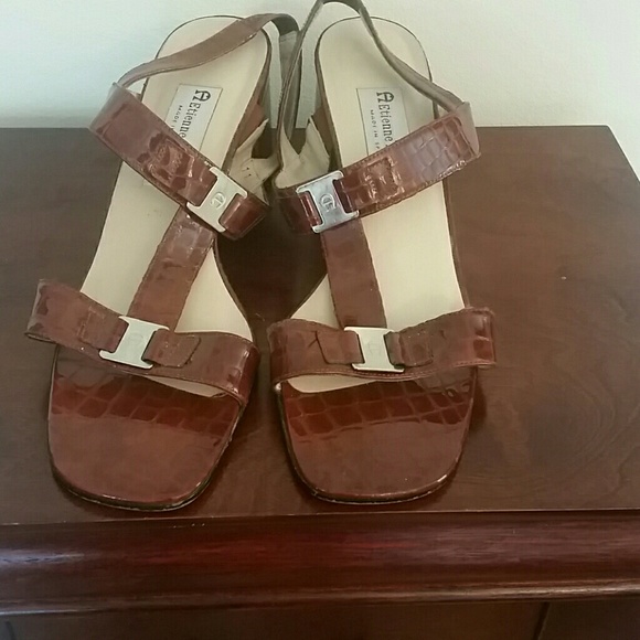 Shoes - Picture 2 of 3