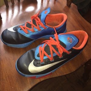 Nike KD 6 Youth size 5.5