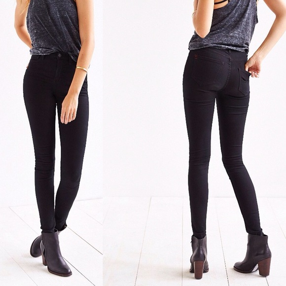 BDG twig high rise jean ankle- black