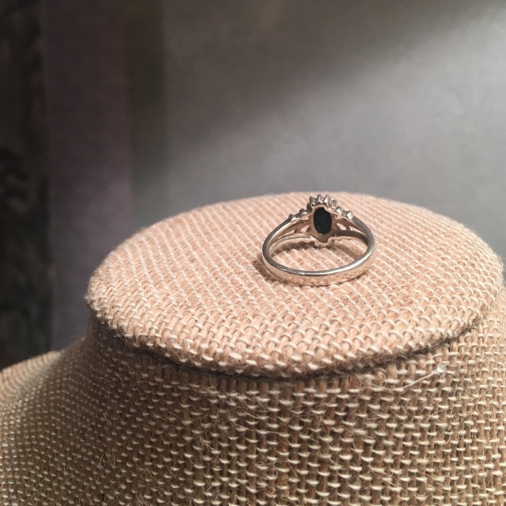 Sterling Silver Ring Size 5 Onyx - Picture 3 of 4