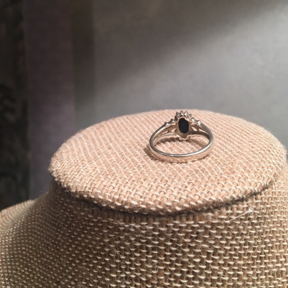 Sterling Silver Ring Size 5 Onyx - Picture 3 of 4