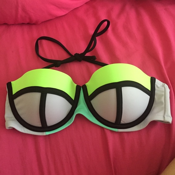 Victoria secret bathing suit top
