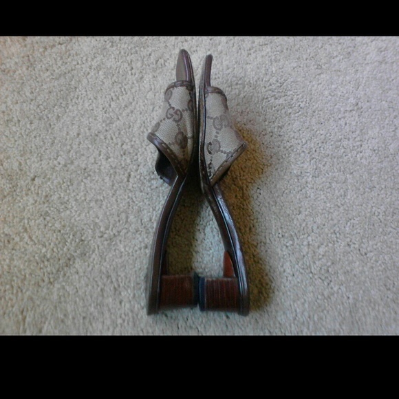 Gucci Slip On ***SOLD ON TRADESY*** - Picture 2 of 4