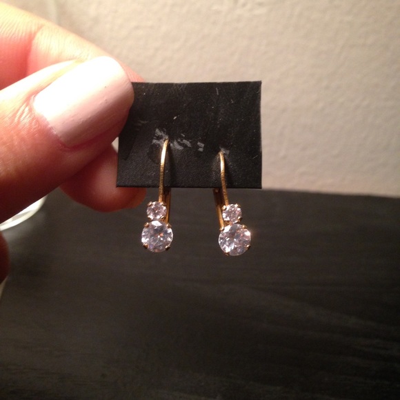 Diamond and good earrings! - Picture 1 of 1