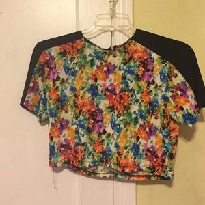 Crop top