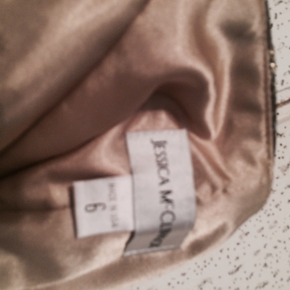 Golden evening / party dress - Picture 3 of 3