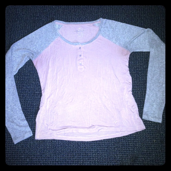Brand new with out tags American Eagle top 😍😍😍