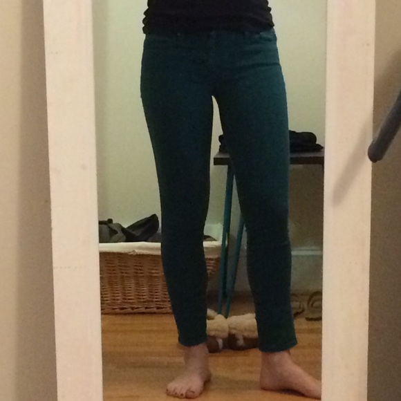 AG Stevie army green jeans -- size 27R