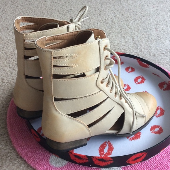 Lace-Up Cut-Out Boots in Tan - Picture 3 of 3