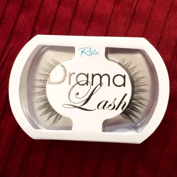 Rain Cosmetics Drama Lash
