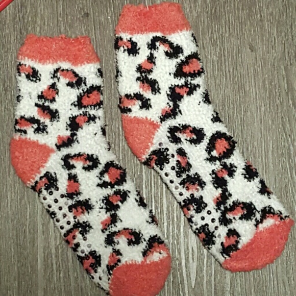 Cheetah Fuzzy Socks *FREE WITH ADDTL. PURCHASE