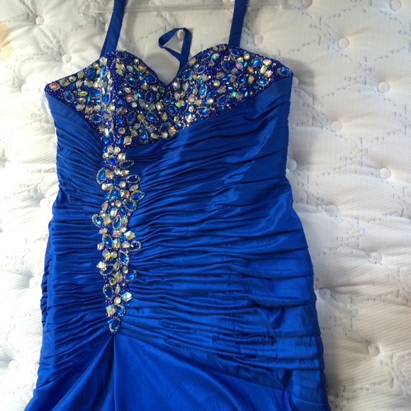Mermaid-style Prom dress! - Picture 1 of 4