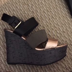 MOSSIMO 🌟 Wedges