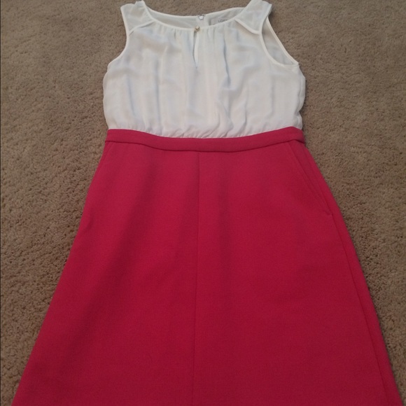 Loft pink and white sleeveless dress with pockets