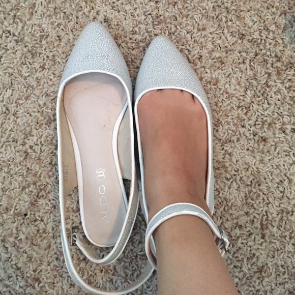 White/grey Aldo flats