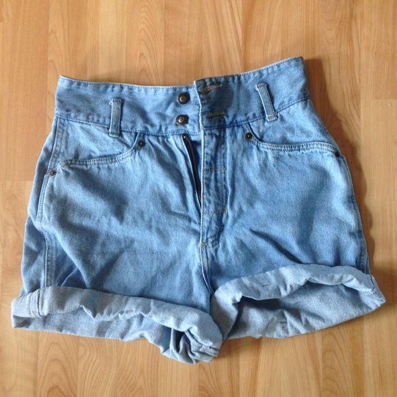 high waisted jean shorts