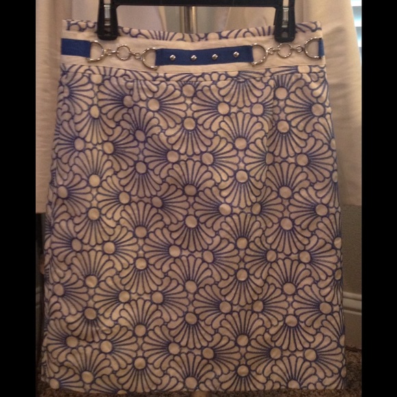 Antonio Melani floral print skirt.  Unique piece! - Picture 1 of 3