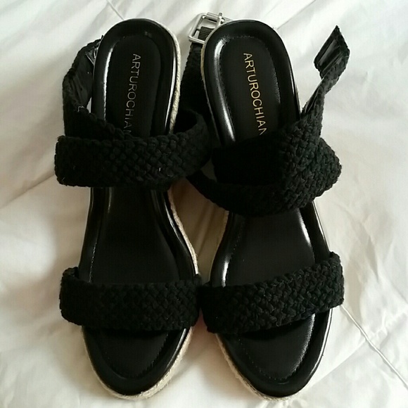 Black cloth wedge sandals