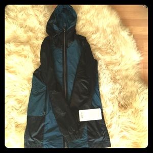 Lululemon jacket - size 4