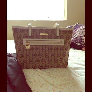 Michael Kors Tote