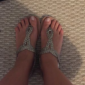 MERONA 🌟 champagne gold sandals