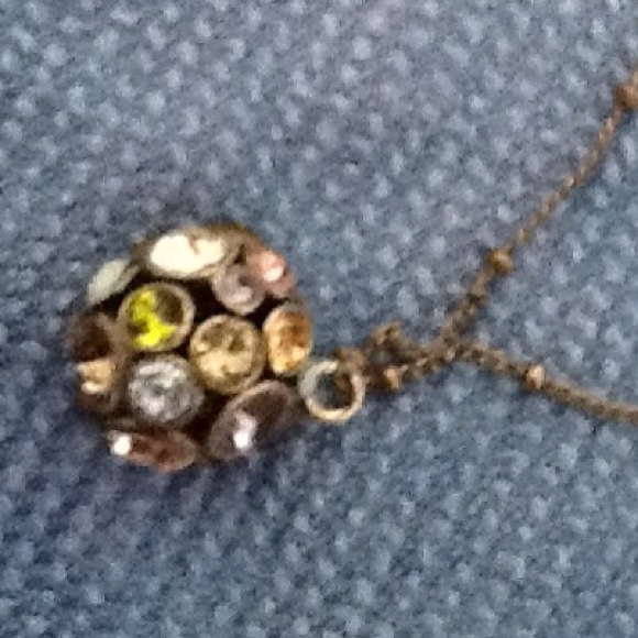 FOSSIL VINTAGE NECKLACE WITH MULTI COLOR CRYSTALS - Picture 2 of 3