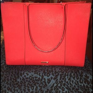 ❤️SOLD❤️ Rebecca Minkoff medium MAB Tote