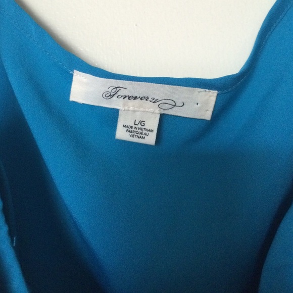 Forever 21 L ruffle summer top - Picture 2 of 3