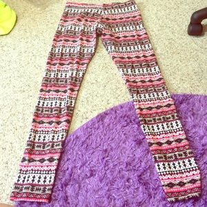 Aztec printed leggings