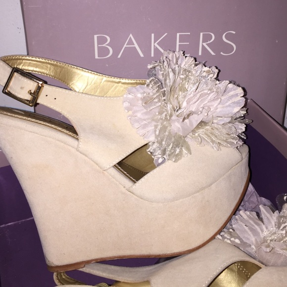Bakers Beige Wedge