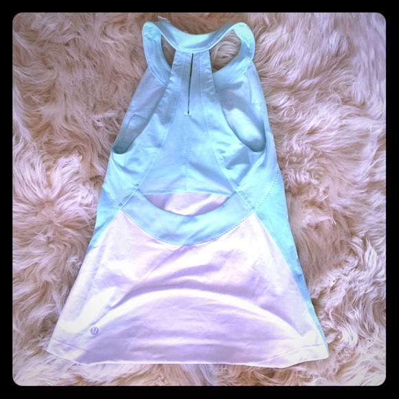 Lululemon top with built in bra white and mint