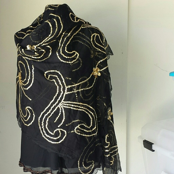 Sheer black scarf - Picture 4 of 4