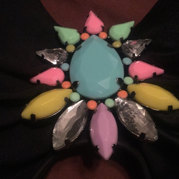 SOLD🎀 Victoria's Secret Gemstone Bikini Top - Picture 2 of 4