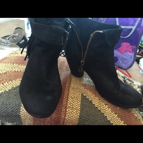 Barely worn San Edelman booties