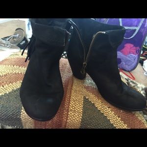 Barely worn San Edelman booties