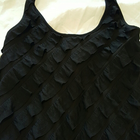 Black Halter dress - Picture 2 of 4