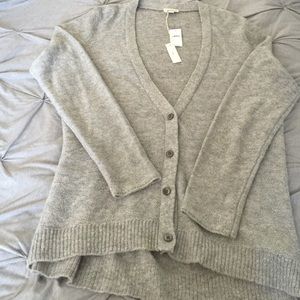 GAP women's boyfriend style cardigan. NWTA
