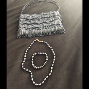 Shimmy purse and matching jewels