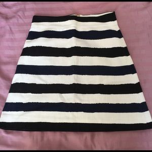 Kate spade tweed black white skirt size 4