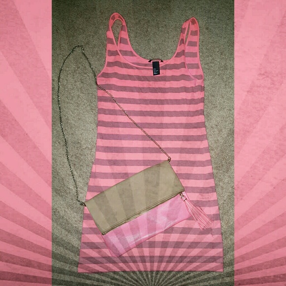 H&M stretchy fitted dress with matching crossbody!