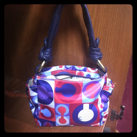 Coach Authentic Shoulder bag, Authentic