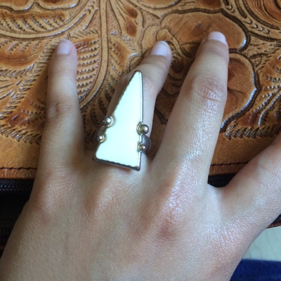 All Rings - Picture 4 of 4