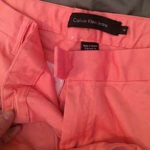 Salmon pink crop jeans Calvin Klein
