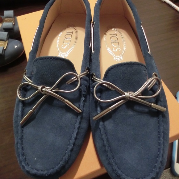 Tod Authenticity ! Blue Tods flats