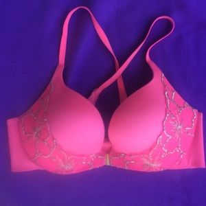 VS pink push up bra 36C
