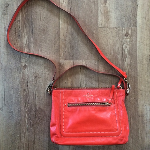 kate spade Handbags - Kate Spade Orange Crossbody