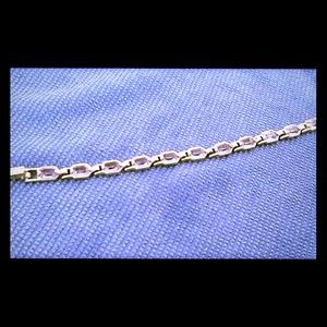 💎SWAROVSKI 💎 CRYSTAL BRACELET, BLUE IN COLOR🌀