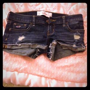 Hollister short