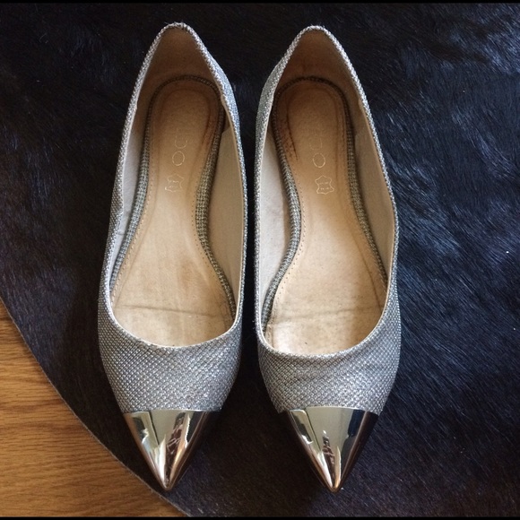 Aldo silver flats