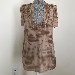 Bebe M size Brand New 100% silk blouse